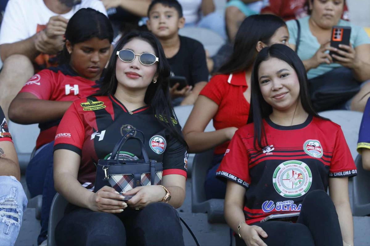 ¿Quién es? Pomponera de Tiktokers enamora en Platense-Choloma: derroche de bellezas