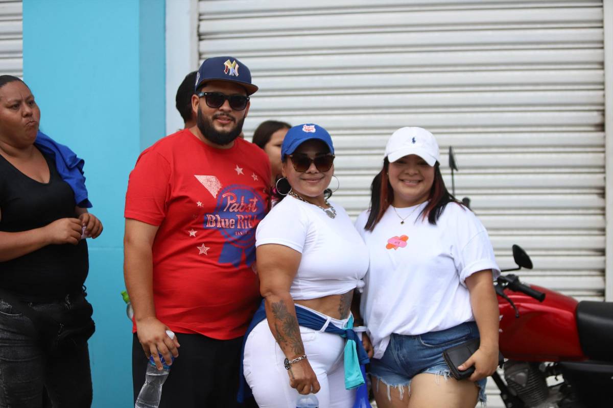 Euforia en San Pedro Sula: multitudes llegan al estadio Francisco Morazán