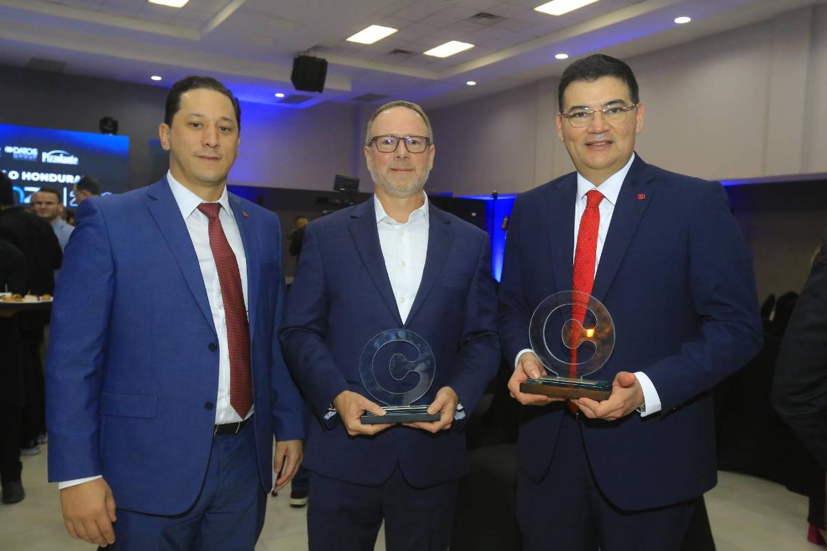 Cumbre Regional Confianza 2026: una noche de aprendizaje y reconocimientos