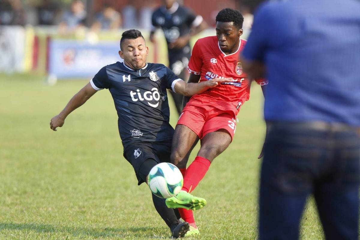 Así vivimos el minuto a minuto del Real Sociedad- Honduras Progreso