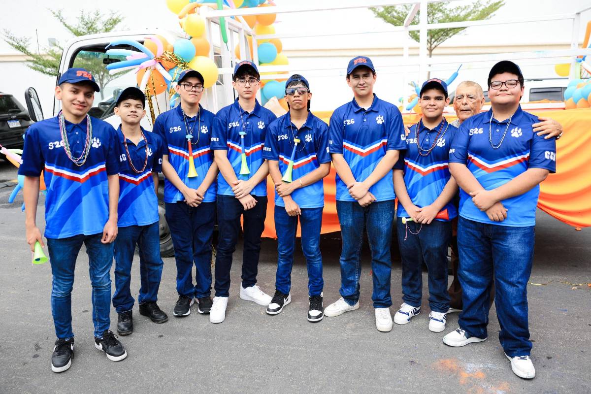 Una mañana llena de ritmo y color en la senior entrance de Canaan Christian Academy