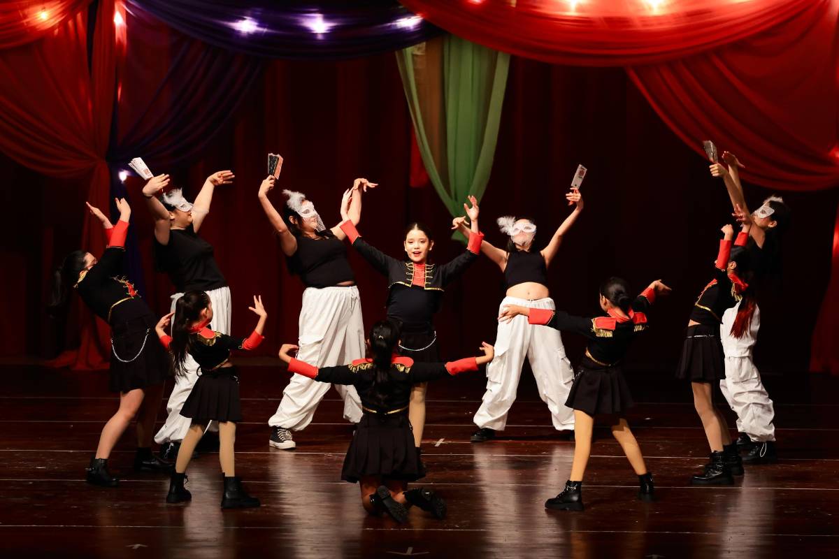 Enter the Circus: una explosión de magia, color, danza y talento