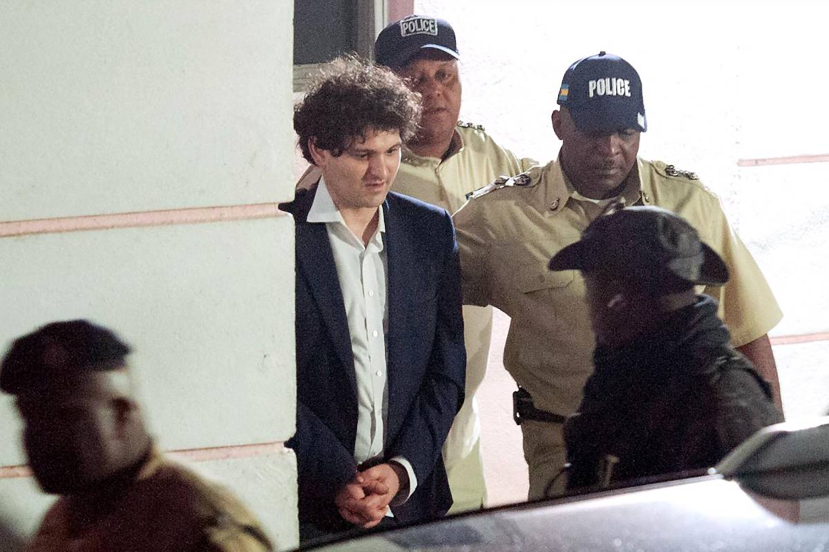 La política de EEUU sacudida por la caída del generoso donante Bankman-Fried