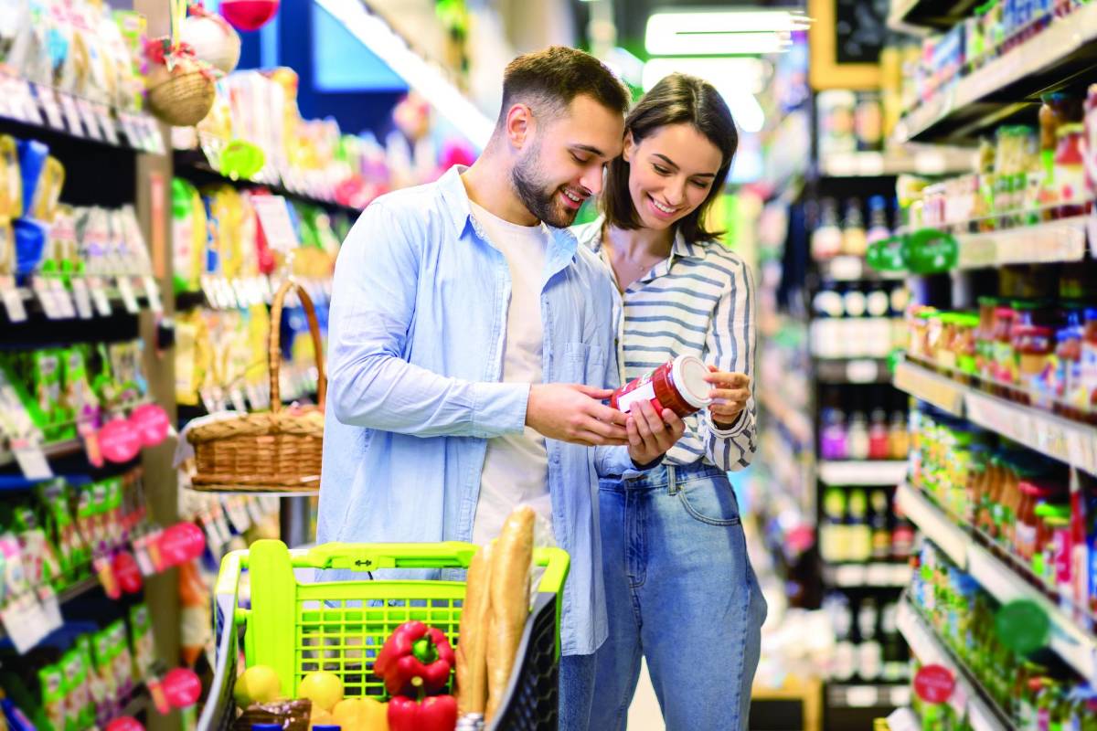 Mujeres hondureñas tienen más cuentas en bancos que los hombres
