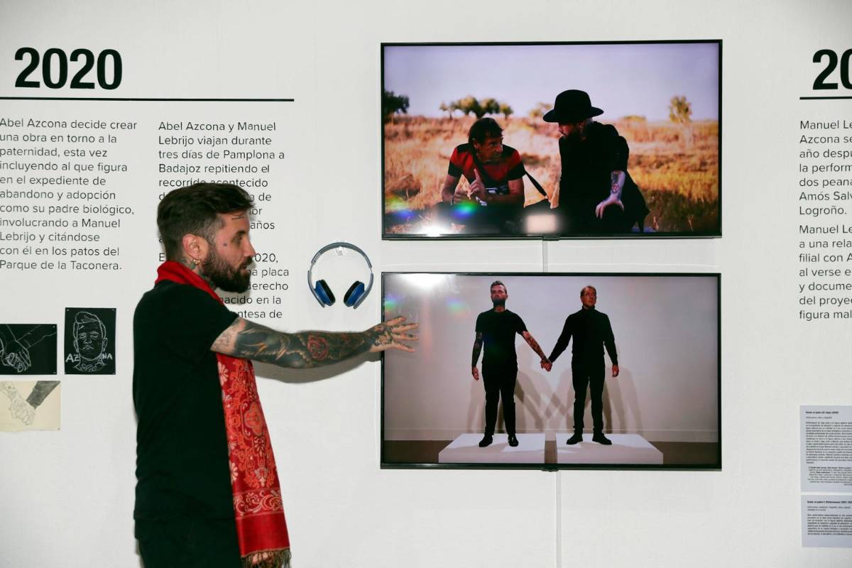 Artista español expone en Honduras su obra 'Abel Azcona. Diarios 1988-2025'