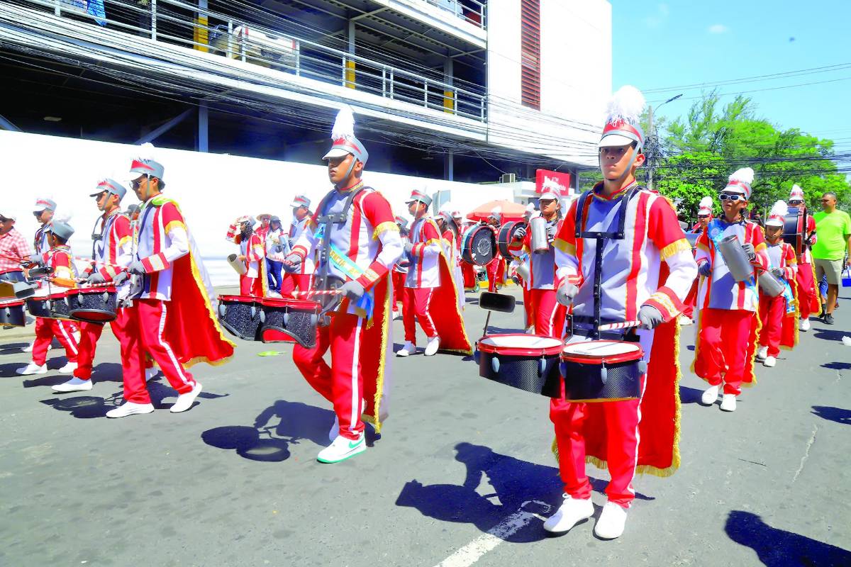 El amor por Honduras se vivió en la Capital Industrial