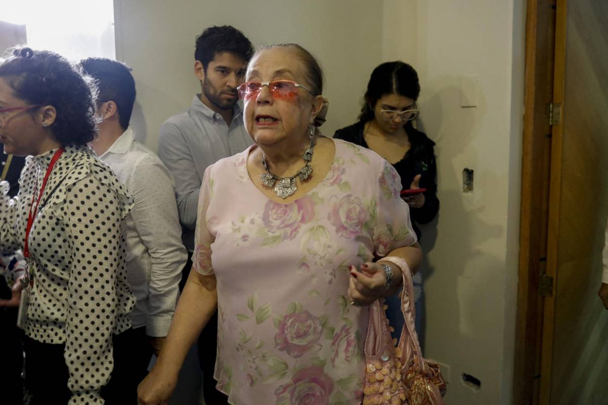 Corina Yoris, la abuela de 80 años elegida para enfrentarse a Maduro en las urnas