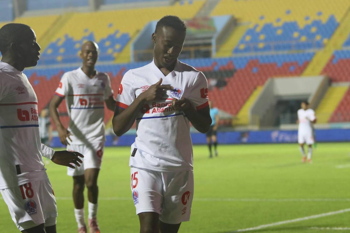 Le festejó al Olimpia a lo Lamine Yamal, debut soñado y bronca de Tota Medina