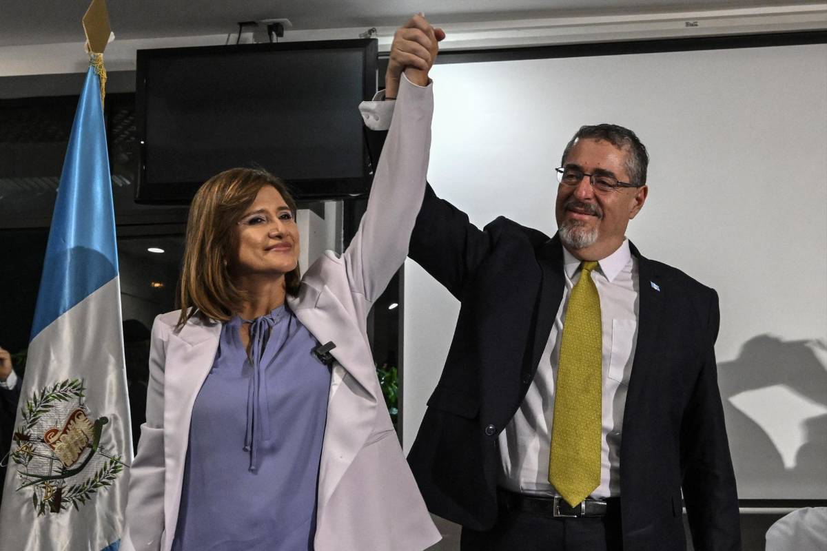 “Basta ya de tanta corrupción” en Guatemala, dice el nuevo presidente Arévalo