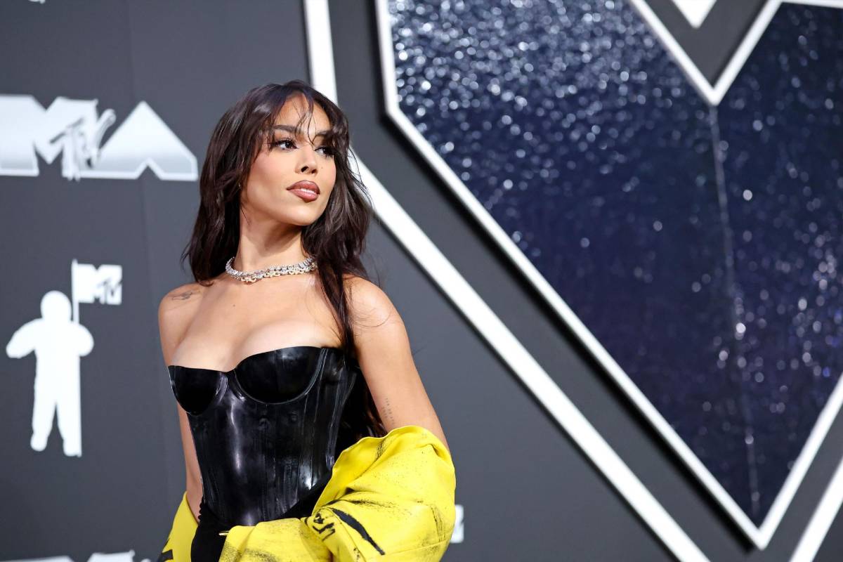 Atlético de Madrid suspendió el show de Danna Paola tras revelar que ella apoya al Real Madrid