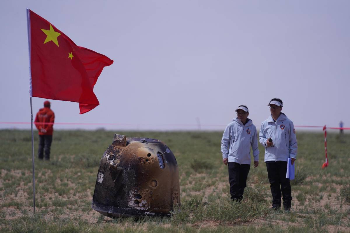 La sonda “aterrizó” el martes en Mongolia y la misión fue un “éxito completo”, dijo la agencia espacial <b>china</b>