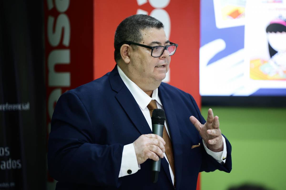 “Vimos cómo la pandemia había afectado la salud mental de los niños y jóvenes, y decidimos crear un proyecto que fuese de ayuda”, contó Nelson García, Jefe de Redacción LA PRENSA.