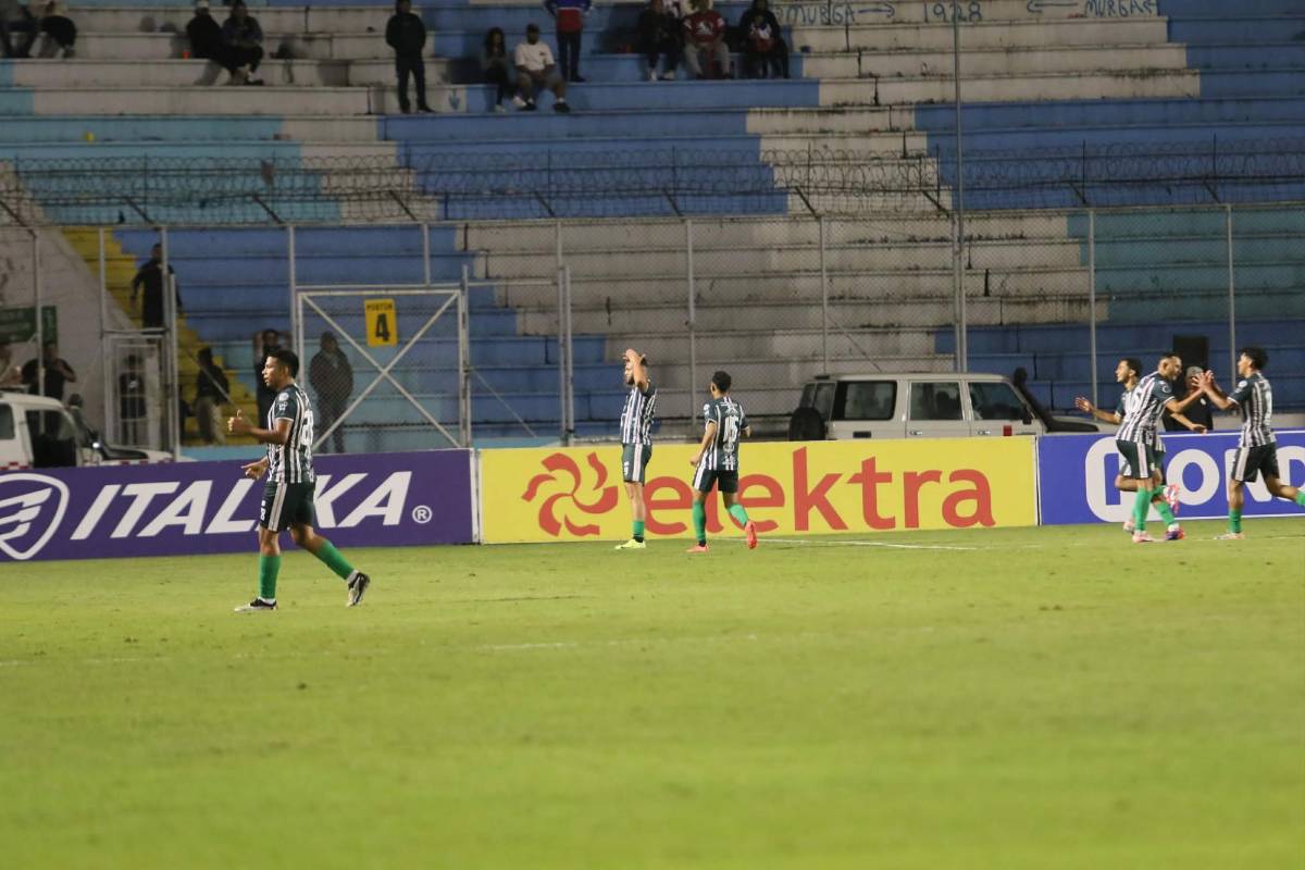 Le festejó al Olimpia a lo Lamine Yamal, debut soñado y bronca de Tota Medina