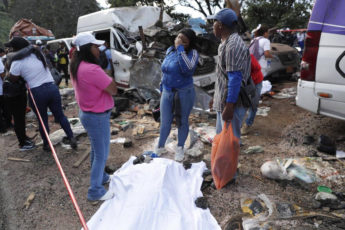 Desgarrador: al menos 19 muertos tras ataques con explosivos en el sur de Colombia