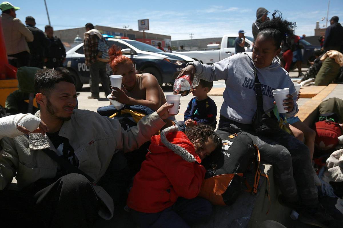 Los migrantes han instalado un campamento en Chihuahua tras redoblarse los operativos migratorios en esa región.