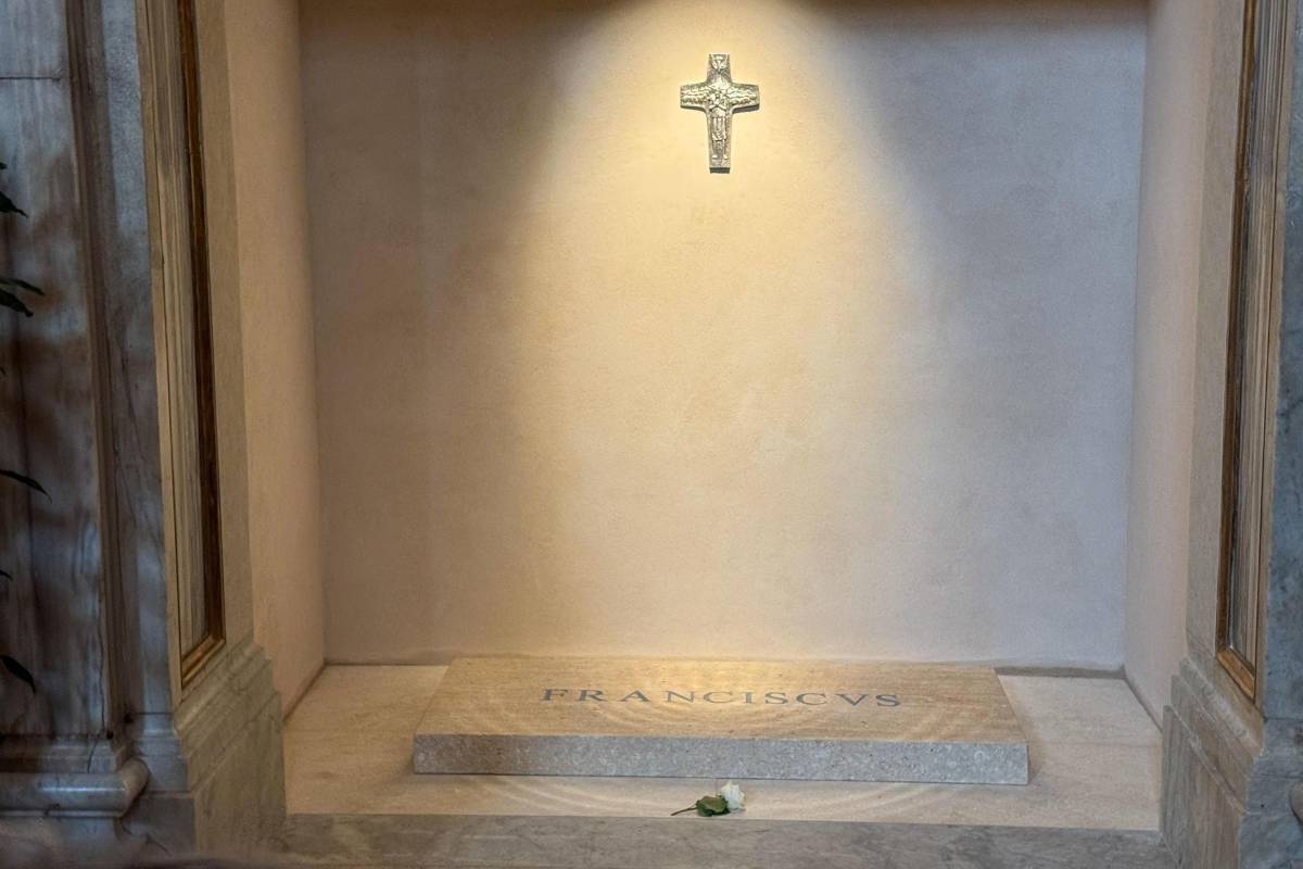 Las primeras imágenes de la tumba de Francisco en la basílica Santa María la Mayor