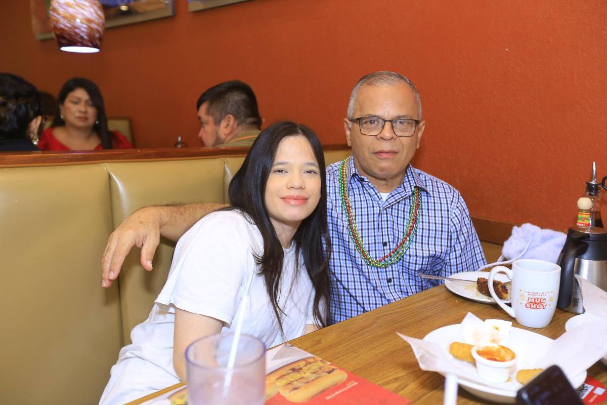 Seniors de Light and Vision celebran su entrada