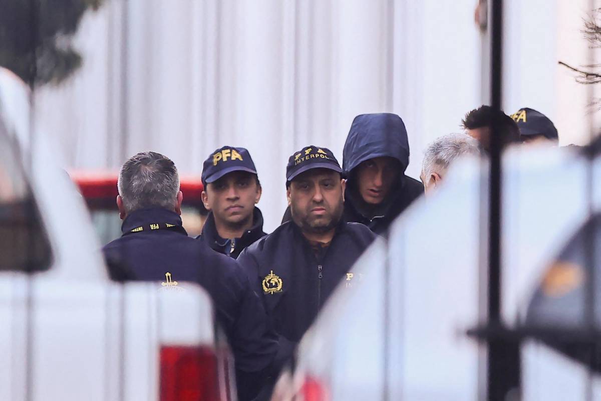 Los jugadores franceses fueron trasladados este jueves de Buenos Aires a Mendoza para enfrentar una audiencia judicial.