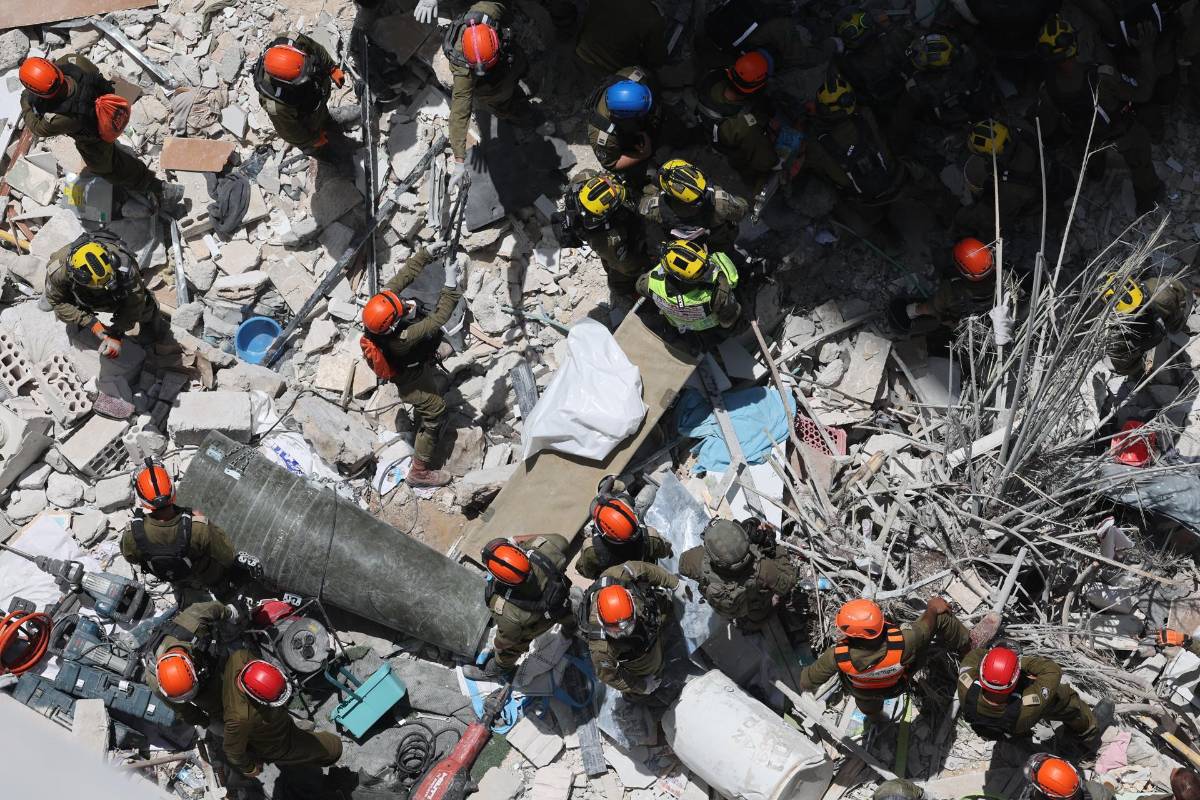 Irán responde a Estados Unidos con nuevos ataques con misiles a Israel