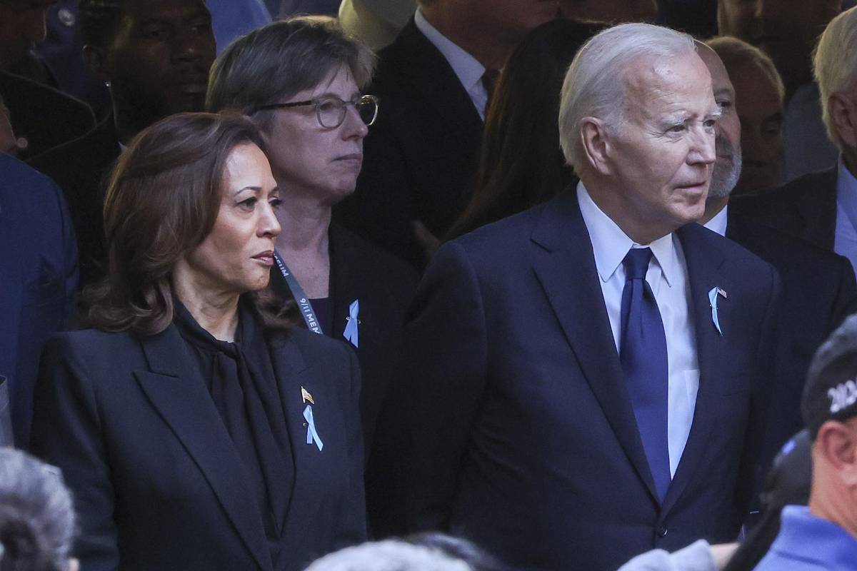 Biden y Harris reaparecen en público por primera vez desde las elecciones presidenciales