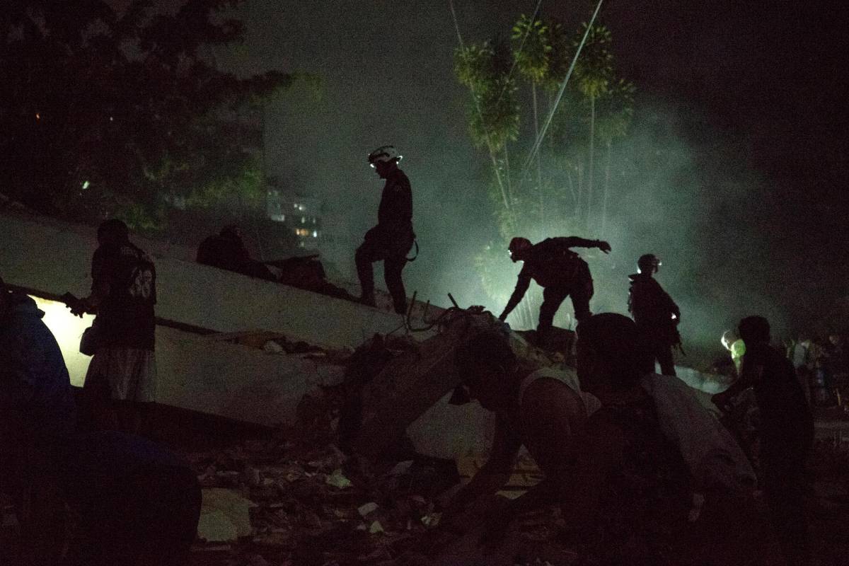 Pánico en Venezuela: Sismo de 7.1 y una réplica de 7.5 sacudieron Caracas