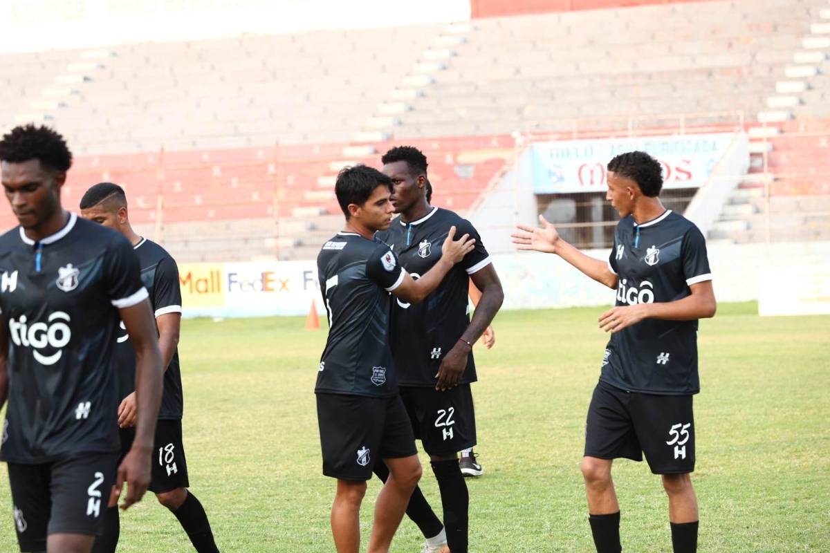 ¡Honduras Progreso empató in extremis y se aferra a primera!