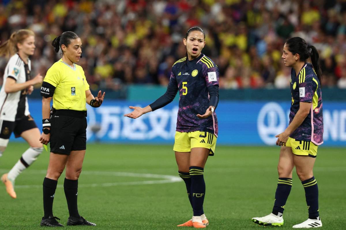 Melissa Pastrana y Shirley Perelló presentes en histórico triunfo de Colombia