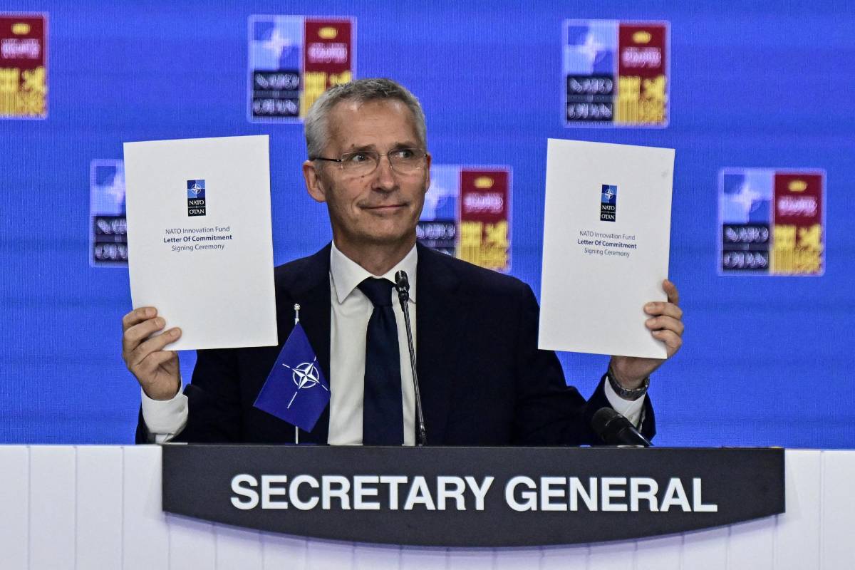 La OTAN inicia el proceso formal para la adhesión de Suecia y Finlandia