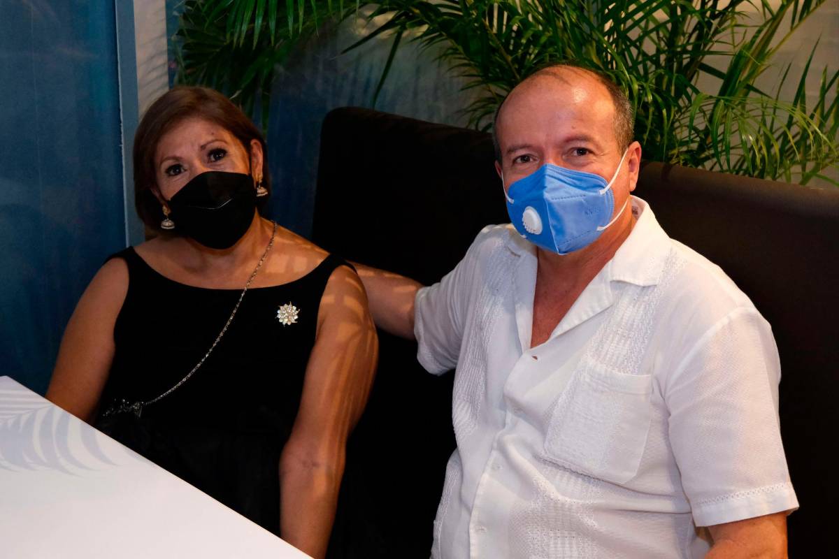 Cóctel por la inauguración  de El Pinche