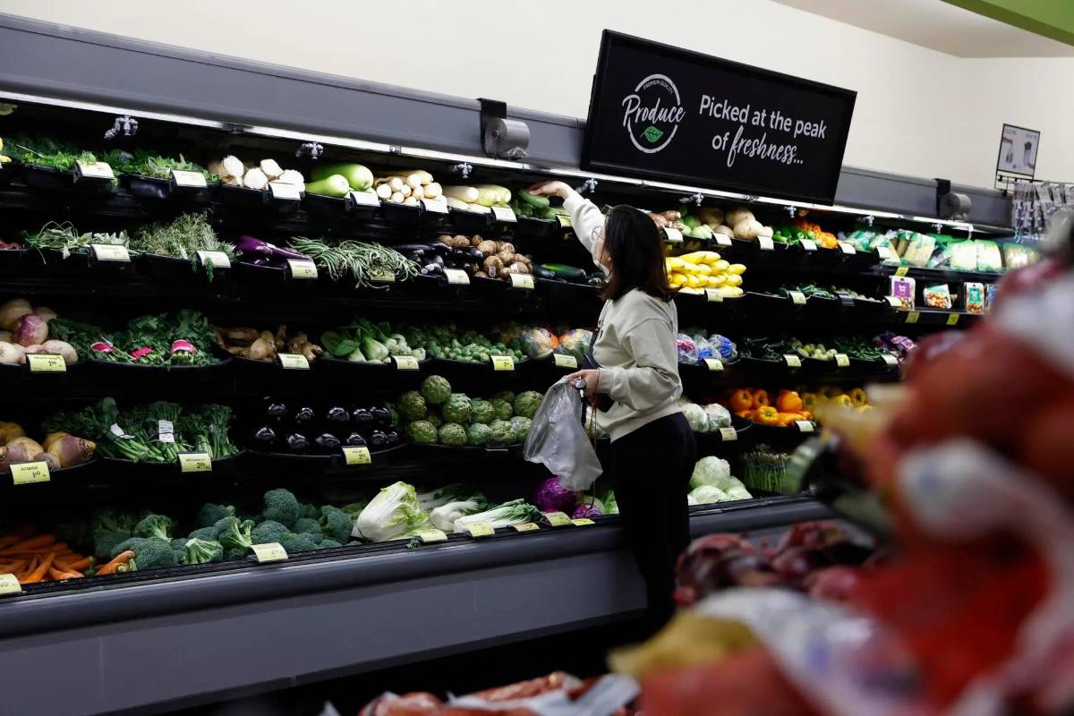 ¿Qué productos subirán de precio por los aranceles de EEUU a México, Canadá y China?