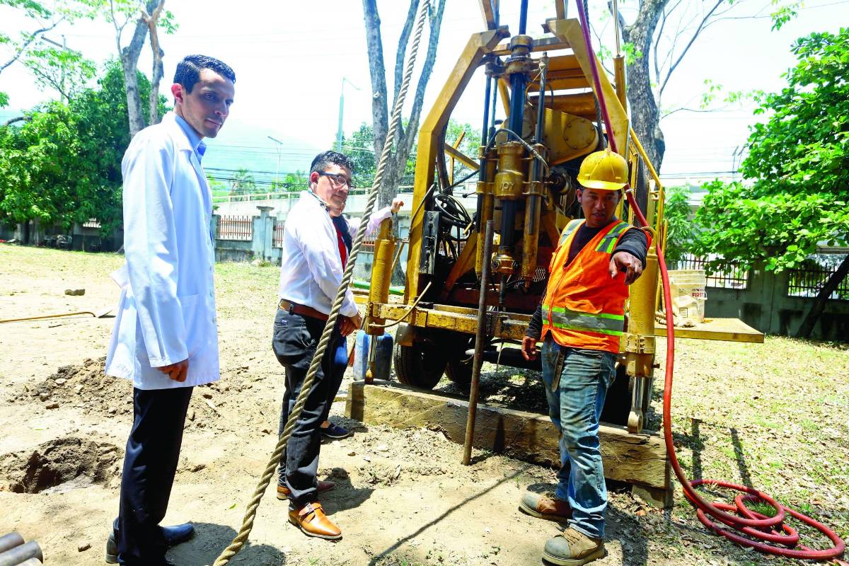 Inician estudios para construir el moderno hospital de trauma