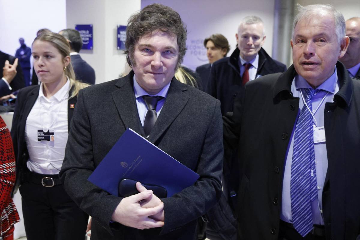 Argentina vive su primera huelga general contra las reformas de Milei