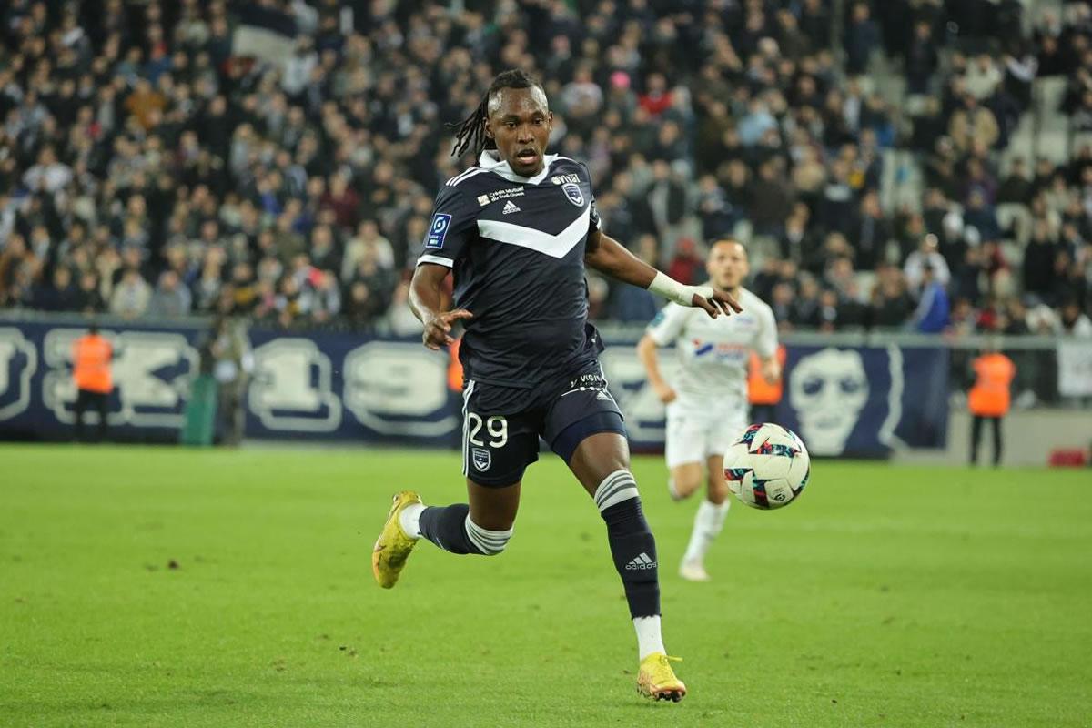 Alberth Elis seguirá jugando con el Girondins de Burdeos en 2024.