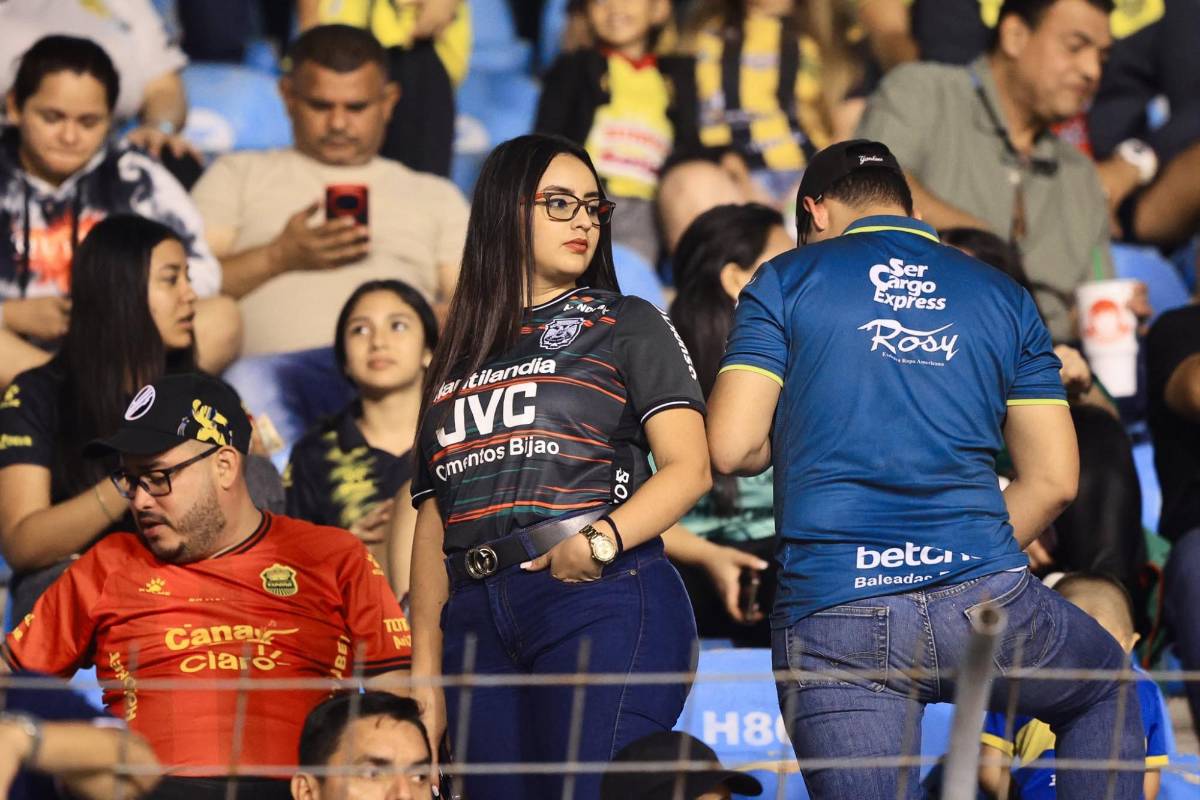 ¿Quiénes son las rubias que enamoraron? Bellezas y decepción en el Marathón-Real España