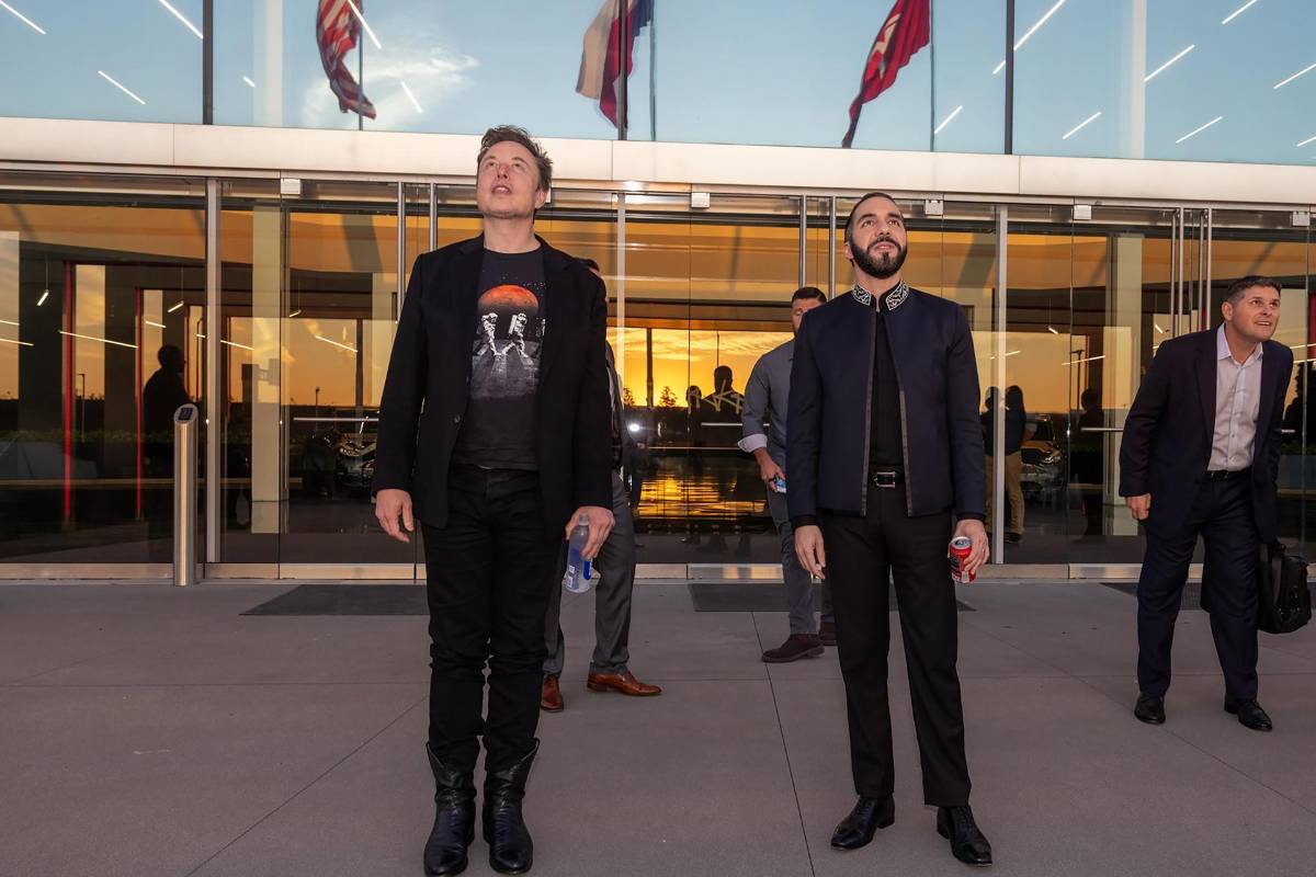 Nayib Bukele se reúne con Elon Musk en Texas