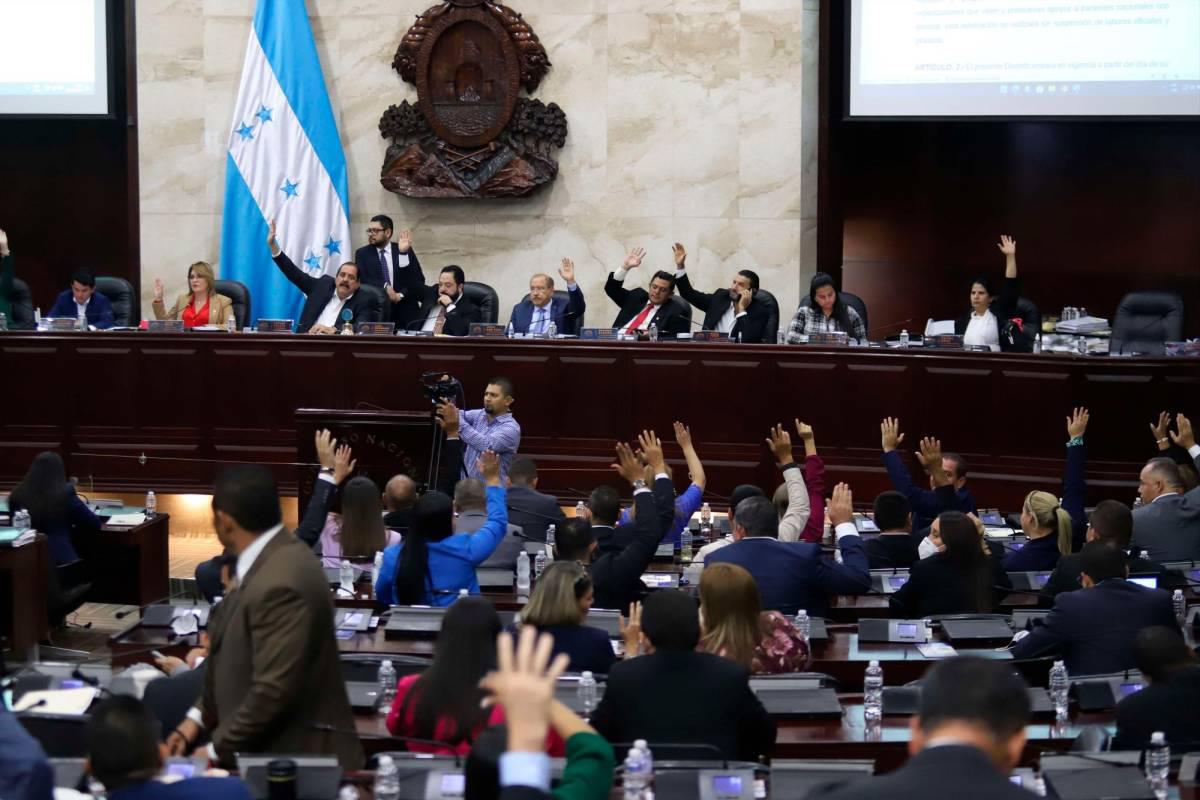 Propondrán que magistrados sean juramentados por Argueta o un juez