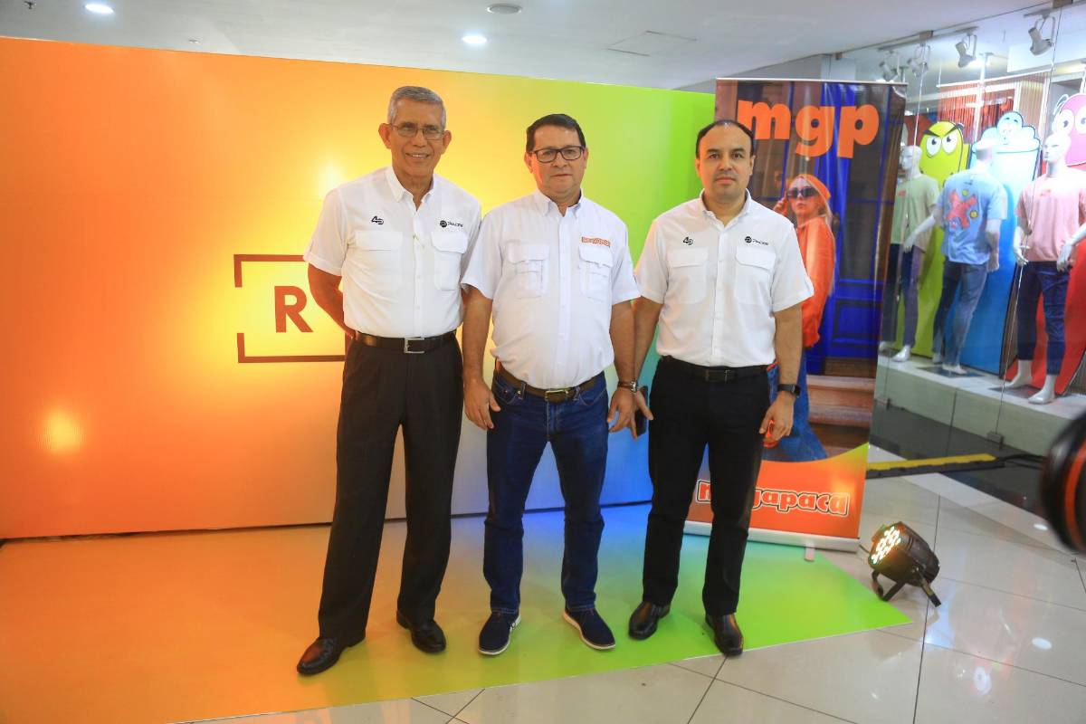 La Riviera lanza nueva línea de ropa junto a Pacer