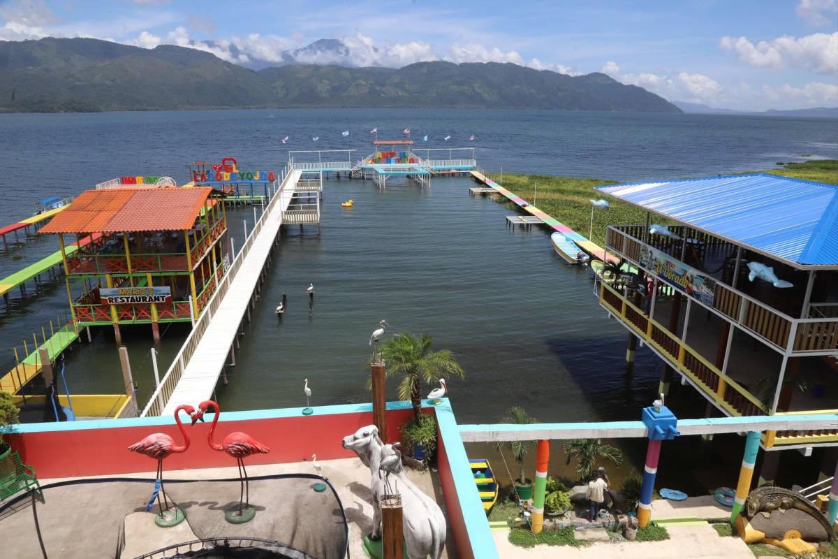 ¿Sirenas en el Lago de Yojoa? Las leyendas que hacen temblar a los turistas