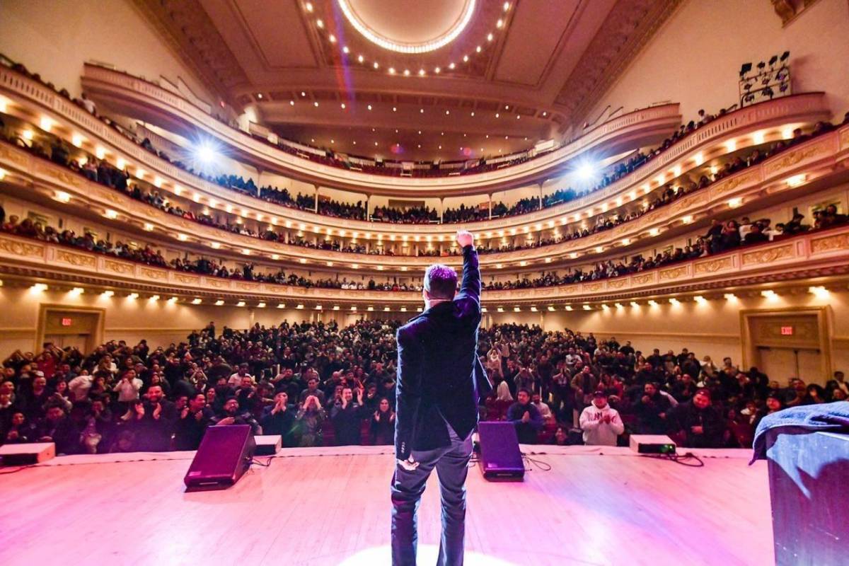 ¿Se parecen? Comparan a hondureño que se autosecuestró con Franco Escamilla