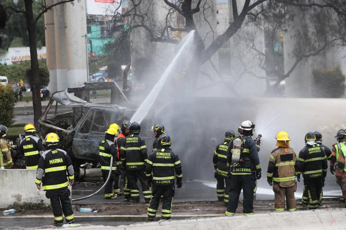 Impactantes imágenes de la explosión de camión de gas en Ciudad de México