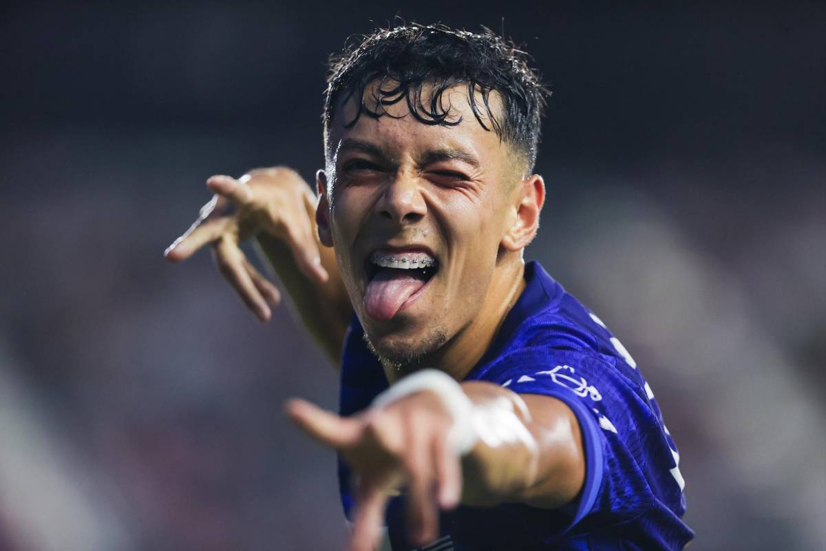 Messi y Navas se roban el show, gran gesto a David Ruiz y Suárez a lo vaquero