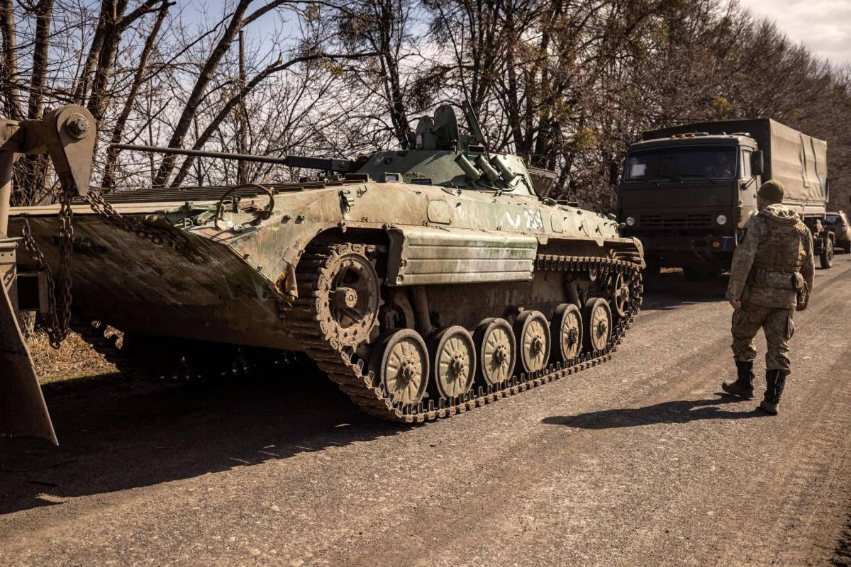 EEUU advierte de que el repliegue ruso de las cercanías de Kiev “no es real”