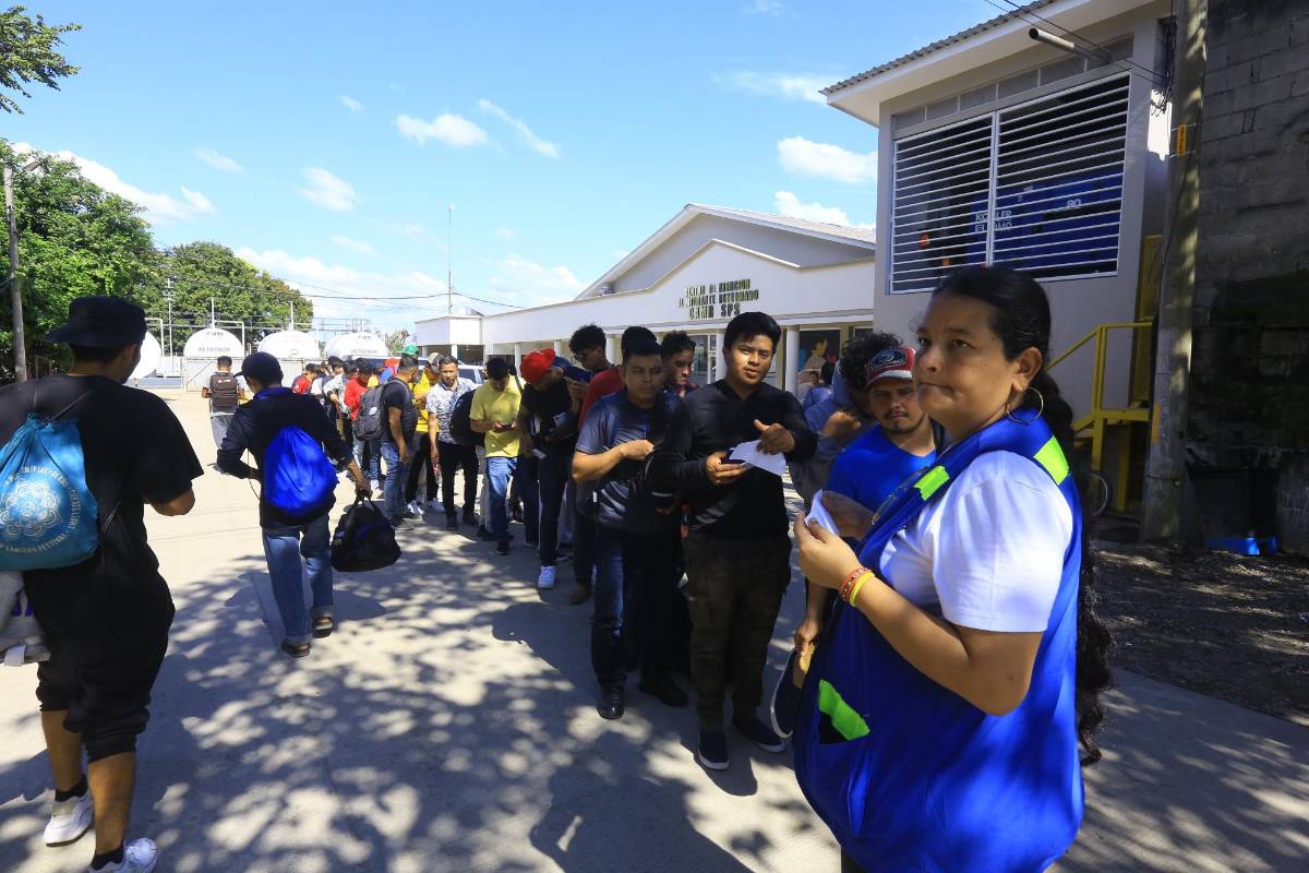 Volver de México: deudas, miedos y los sueños rotos
