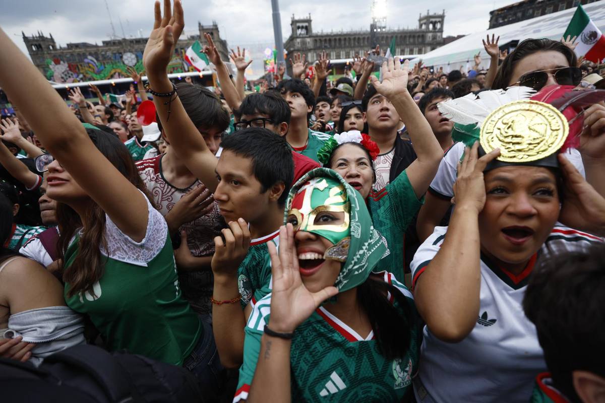 Jovencita salió a celebrar el triunfo de México y murió aplastada en una estampida