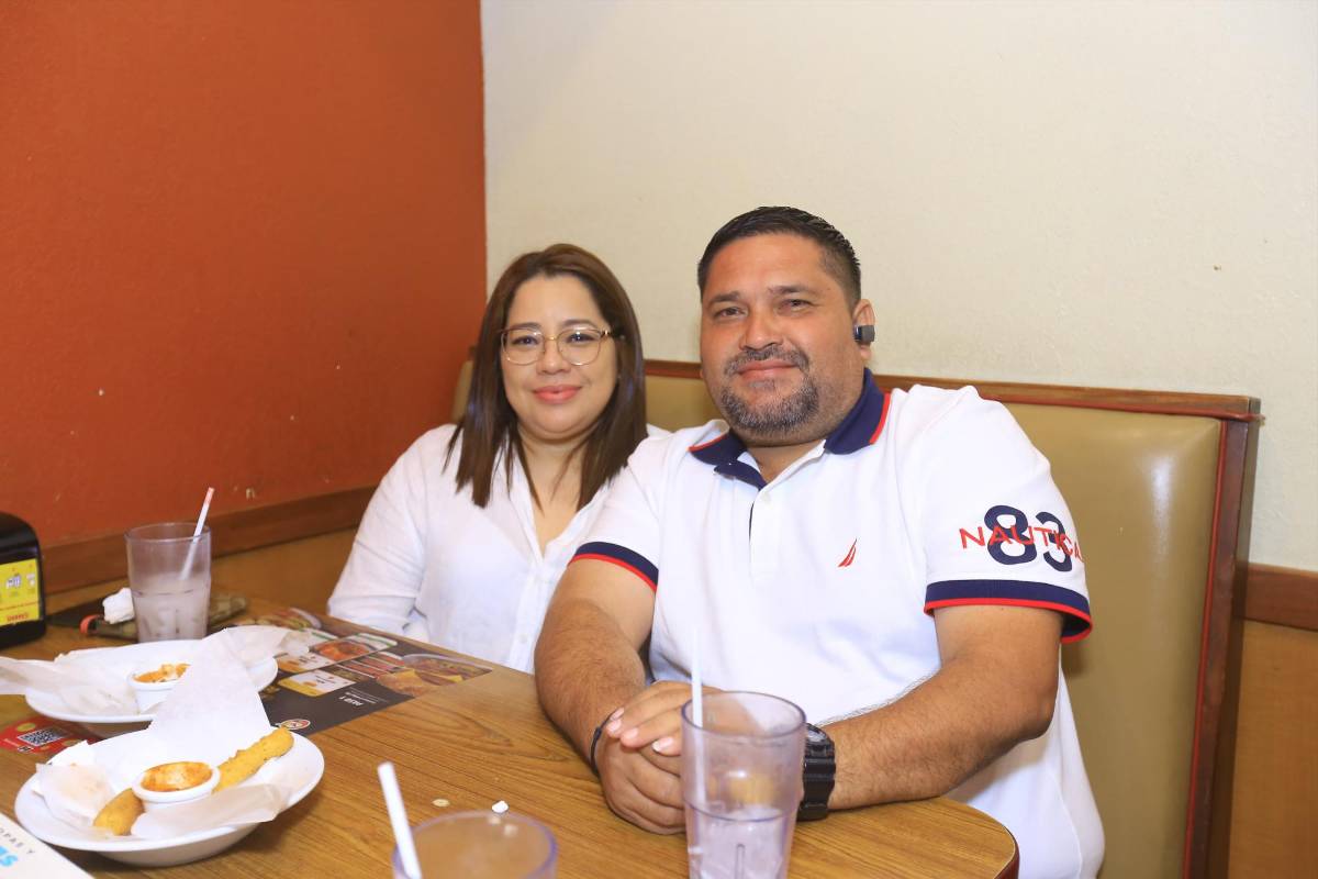 Seniors de Light and Vision celebran su entrada