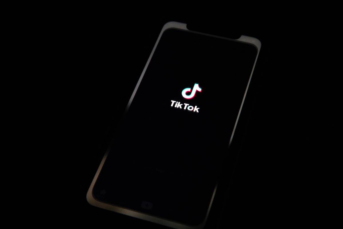 Estados Unidos aprueba prohibir TikTok en dispositivos oficiales