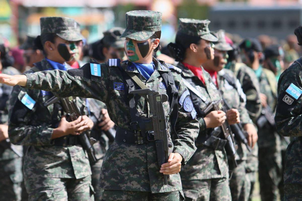 ¿Quiénes forman parte de la nueva junta de comandantes de las Fuerzas Armadas de Honduras?