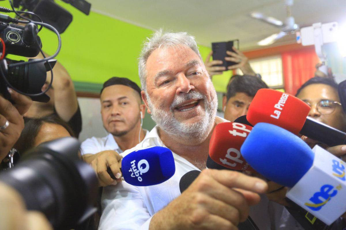 Contreras envía mensaje al fiscal general: Ahora dice que ha hecho un gran trabajo