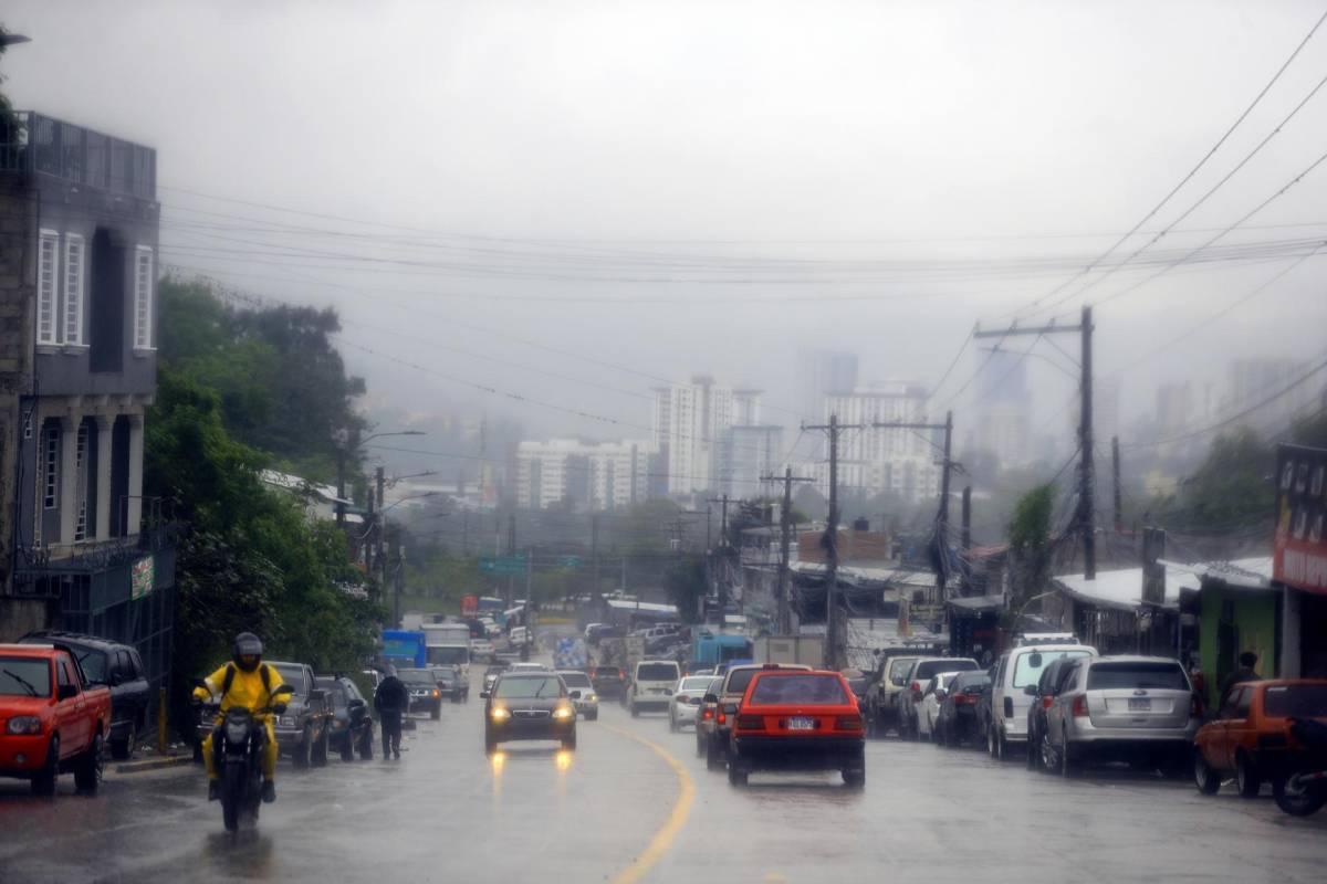 Pronostican lluvias para este domingo en Honduras
