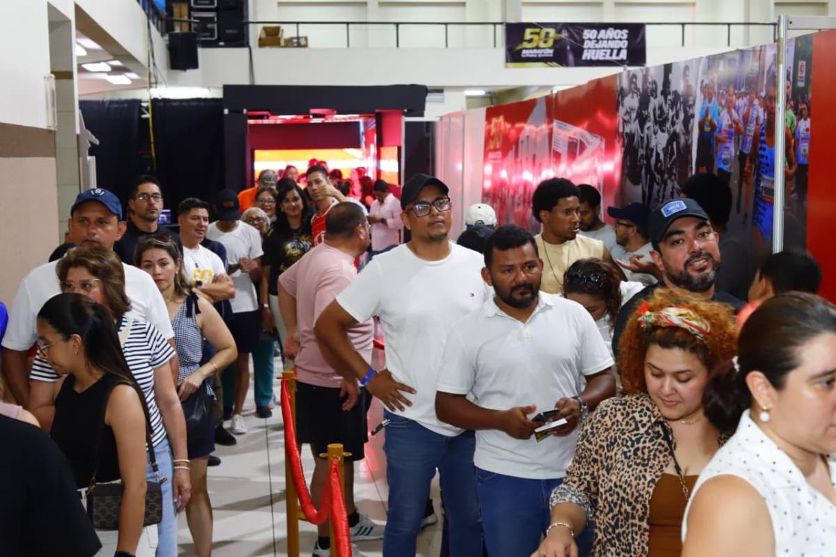 Fervor y sorpresas marcan la entrega de kits para Maratón La Prensa